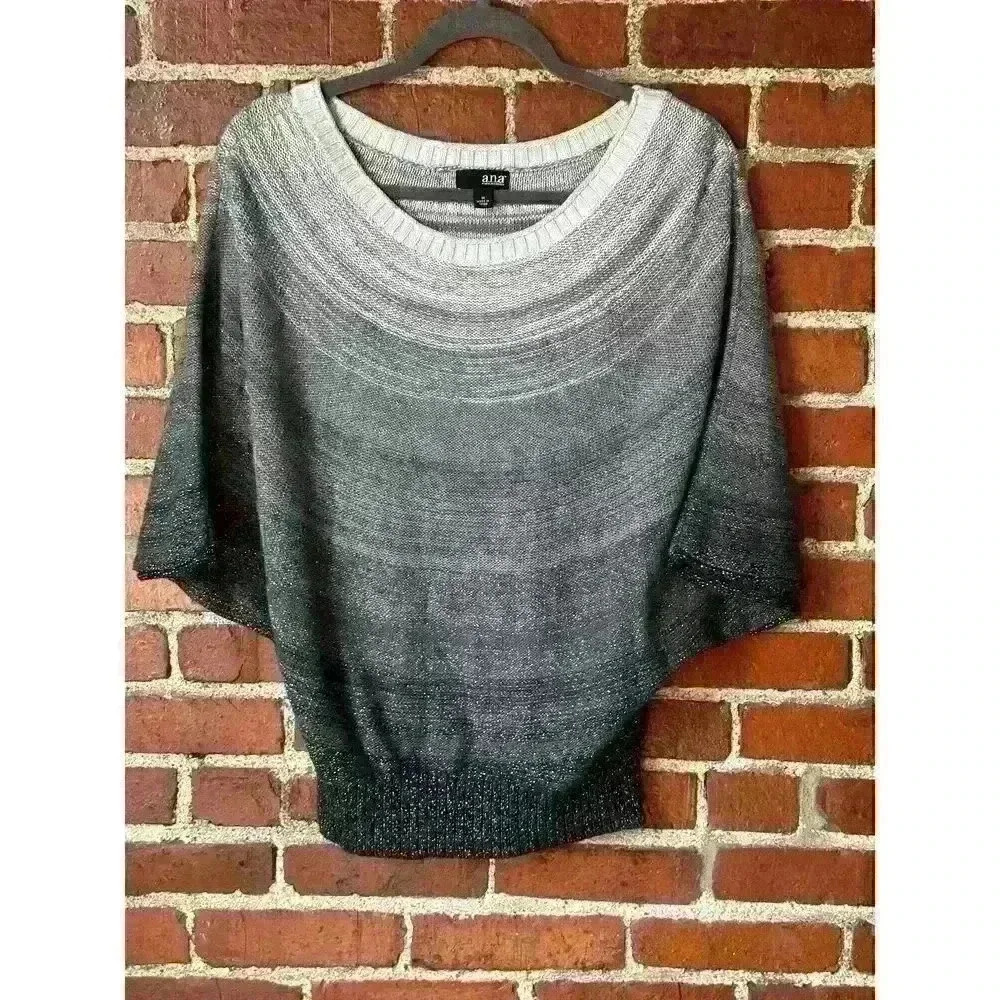 A.N.A. Grey, Silver, Black Short Sleeve Sweater, Size M